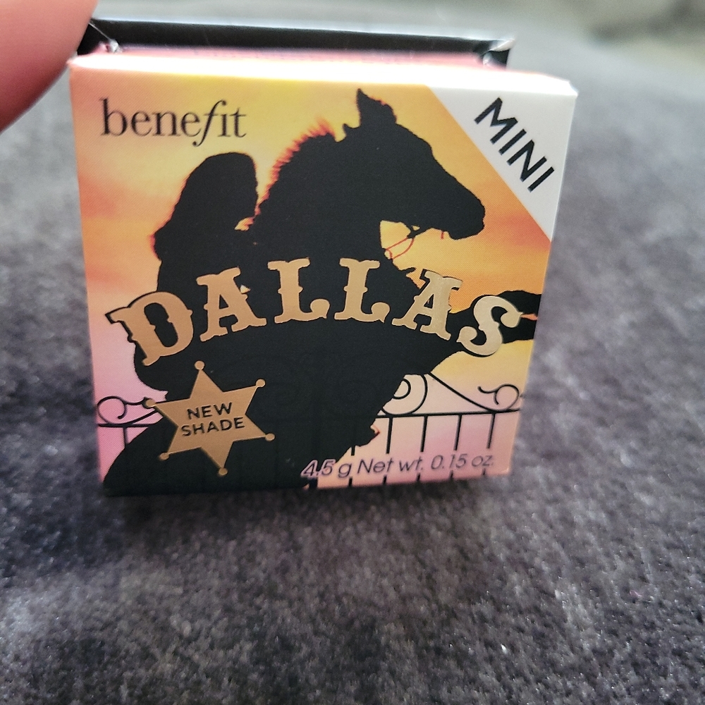 Benefit mini blush